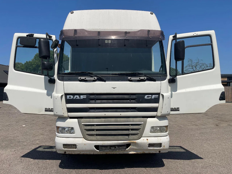DAF CF 85 FLATBED TRUCK - Vrachtwagen met open laadbak: afbeelding 2 DAF CF 85 FLATBED TRUCK - Vrachtwagen met open laadbak: afbeelding 2