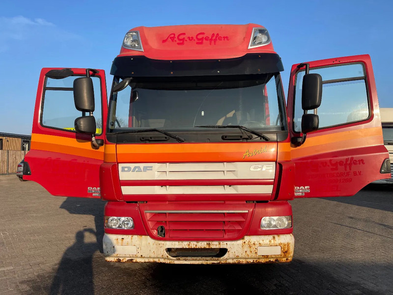 DAF CF 85 Tractor unit - Trekker: afbeelding 2 DAF CF 85 Tractor unit - Trekker: afbeelding 2