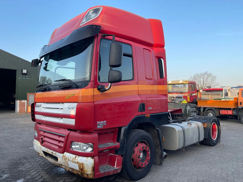 DAF CF 85 Tractor unit - Trekker: afbeelding 3 DAF CF 85 Tractor unit - Trekker: afbeelding 3