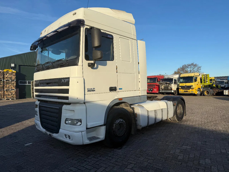 DAF XF 105.460 Tractor unit - Trekker: afbeelding 3 DAF XF 105.460 Tractor unit - Trekker: afbeelding 3