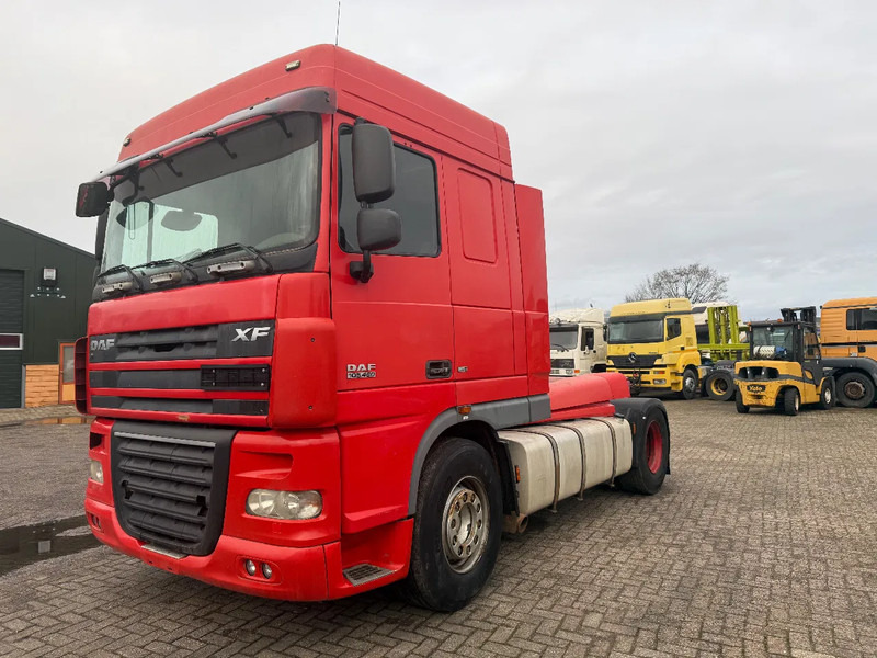 DAF XF 105.460 Tractor unit - Trekker: afbeelding 3 DAF XF 105.460 Tractor unit - Trekker: afbeelding 3