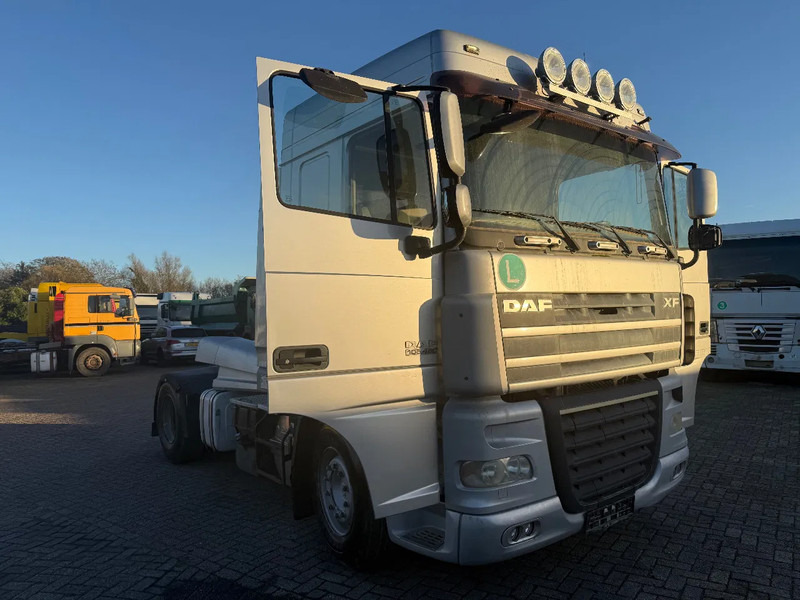DAF XF 105.460 Tractor unit - Trekker: afbeelding 1 DAF XF 105.460 Tractor unit - Trekker: afbeelding 1