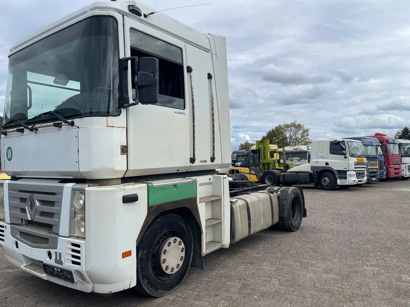 Renault Magnum 440 Tractor unit - Trekker: afbeelding 3 Renault Magnum 440 Tractor unit - Trekker: afbeelding 3