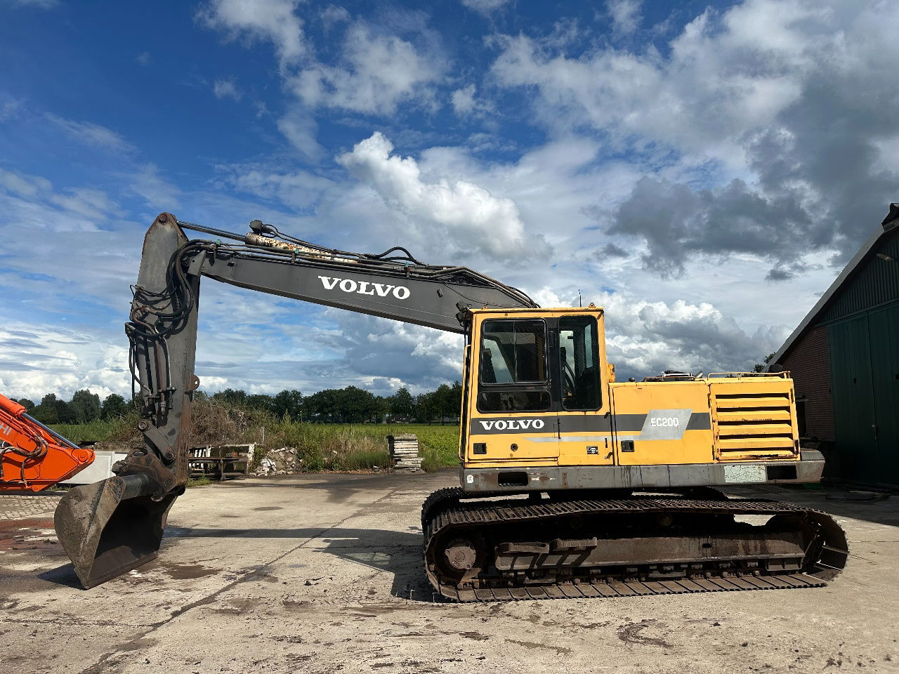 Volvo EC200 - Rupsgraafmachine: afbeelding 1 Volvo EC200 - Rupsgraafmachine: afbeelding 1