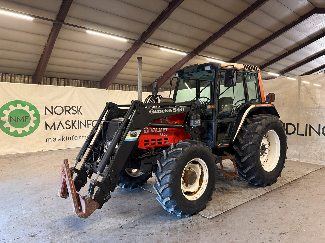 Valmet 6300 Turbo - Tractor: afbeelding 1 Valmet 6300 Turbo - Tractor: afbeelding 1