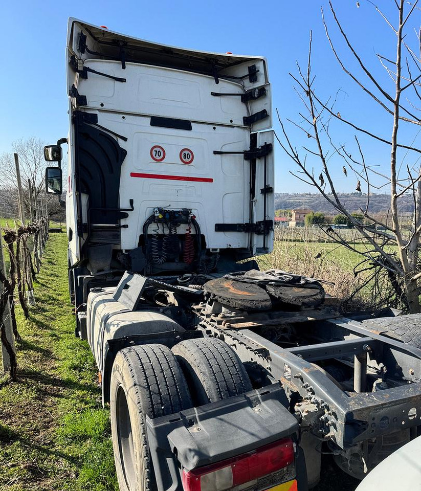 Trattore stradale Renault T460 - 2015 - Trekker: afbeelding 2 Trattore stradale Renault T460 - 2015 - Trekker: afbeelding 2