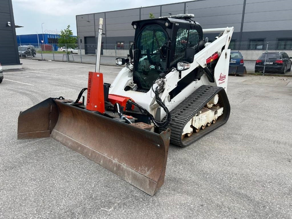 CAT 289D3 with blade and Leica ready - LIKE NEW - Rupslader: afbeelding 1 CAT 289D3 with blade and Leica ready - LIKE NEW - Rupslader: afbeelding 1