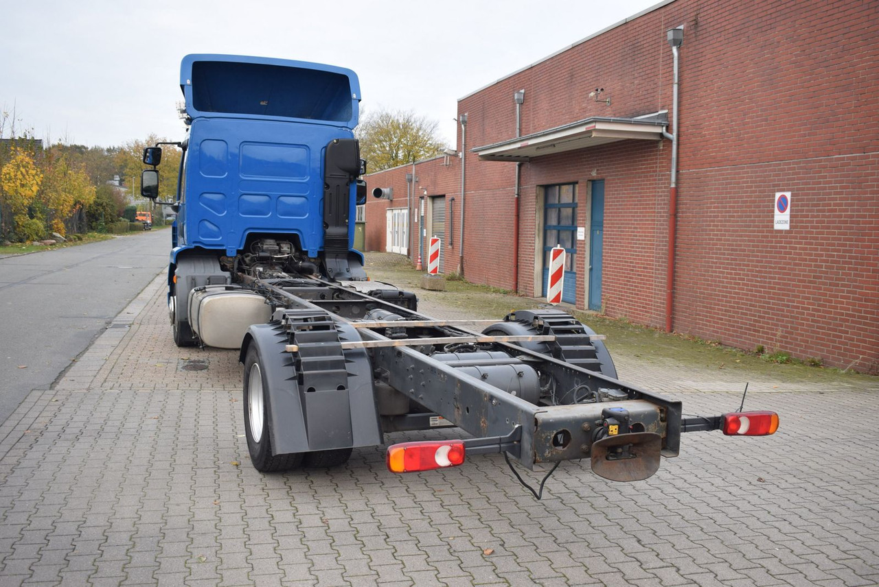 DAF LF 280 Fahrgestell Klima Navi 8-Gang ACC AHK - Chassis vrachtwagen: afbeelding 5 DAF LF 280 Fahrgestell Klima Navi 8-Gang ACC AHK - Chassis vrachtwagen: afbeelding 5