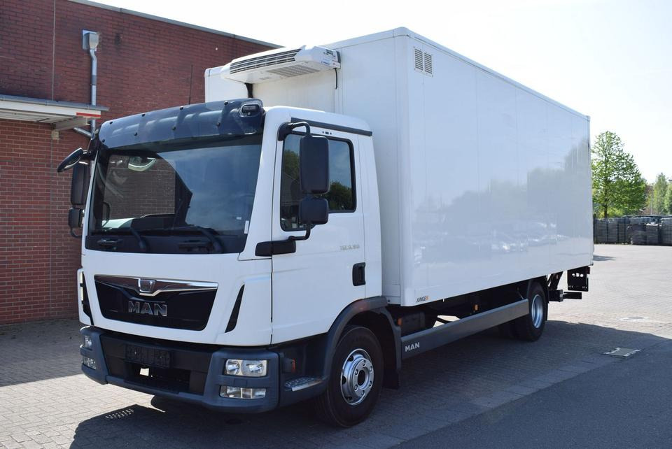 MAN TGL 8.180 Koffer 6,20mLBW 1000KG Klima - Bakwagen: afbeelding 2 MAN TGL 8.180 Koffer 6,20mLBW 1000KG Klima - Bakwagen: afbeelding 2