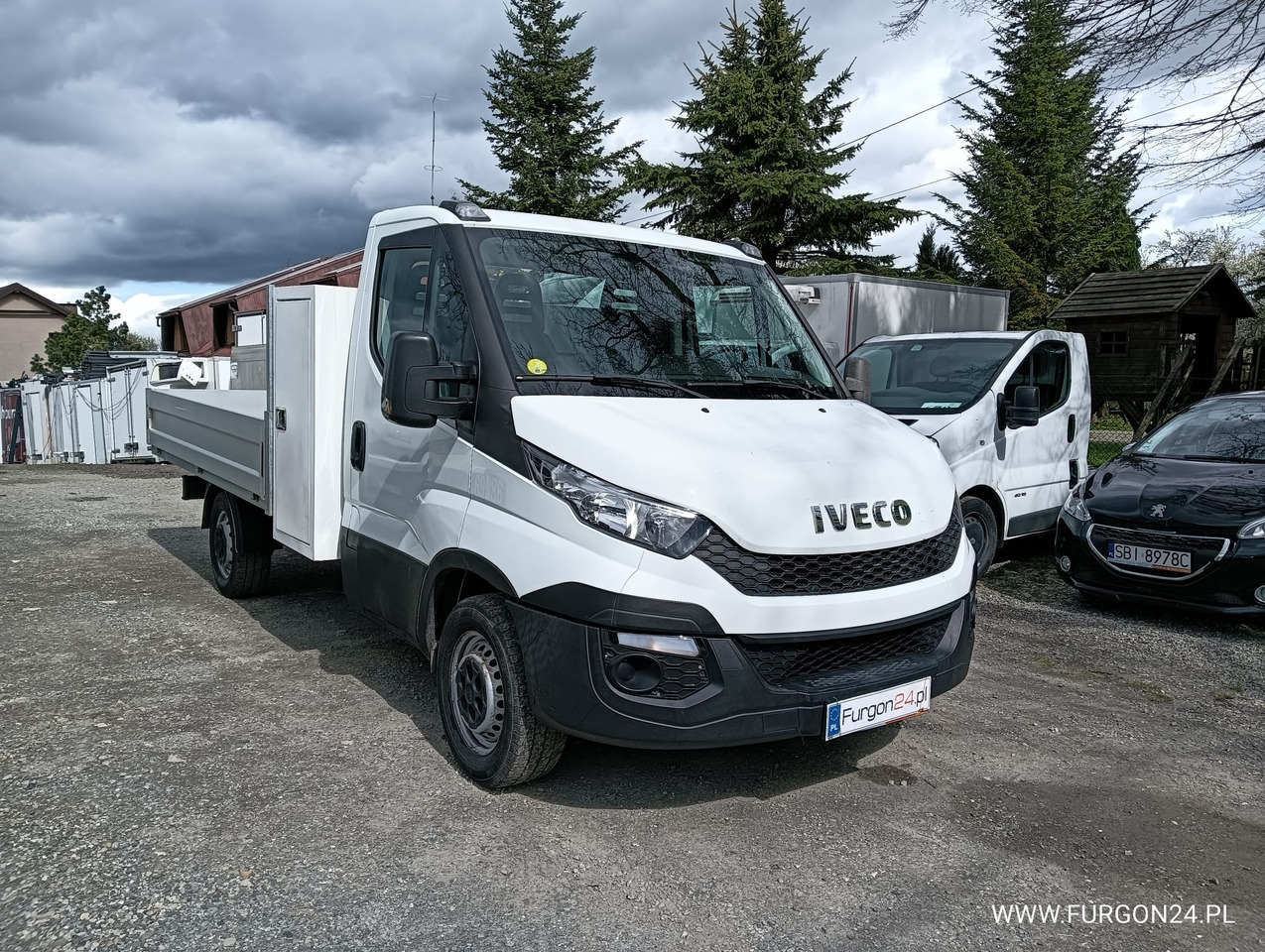 IVECO DAILY 35S11 SKRZYNIA PAKA SKRZYNKA NARZĘDZIOWA NR 727 - Bestelwagen open laadbak: afbeelding 3 IVECO DAILY 35S11 SKRZYNIA PAKA SKRZYNKA NARZĘDZIOWA NR 727 - Bestelwagen open laadbak: afbeelding 3