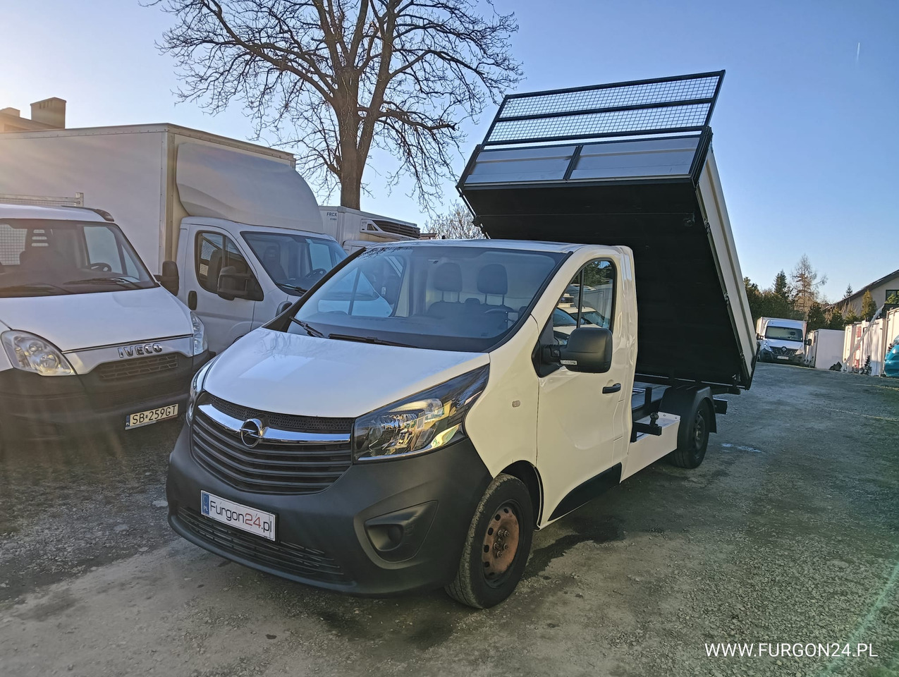 OPEL VIVARO WYWROTKA KIPER Z NAJAZDAMI NR 632 - Kipper bestelwagen: afbeelding 1 OPEL VIVARO WYWROTKA KIPER Z NAJAZDAMI NR 632 - Kipper bestelwagen: afbeelding 1