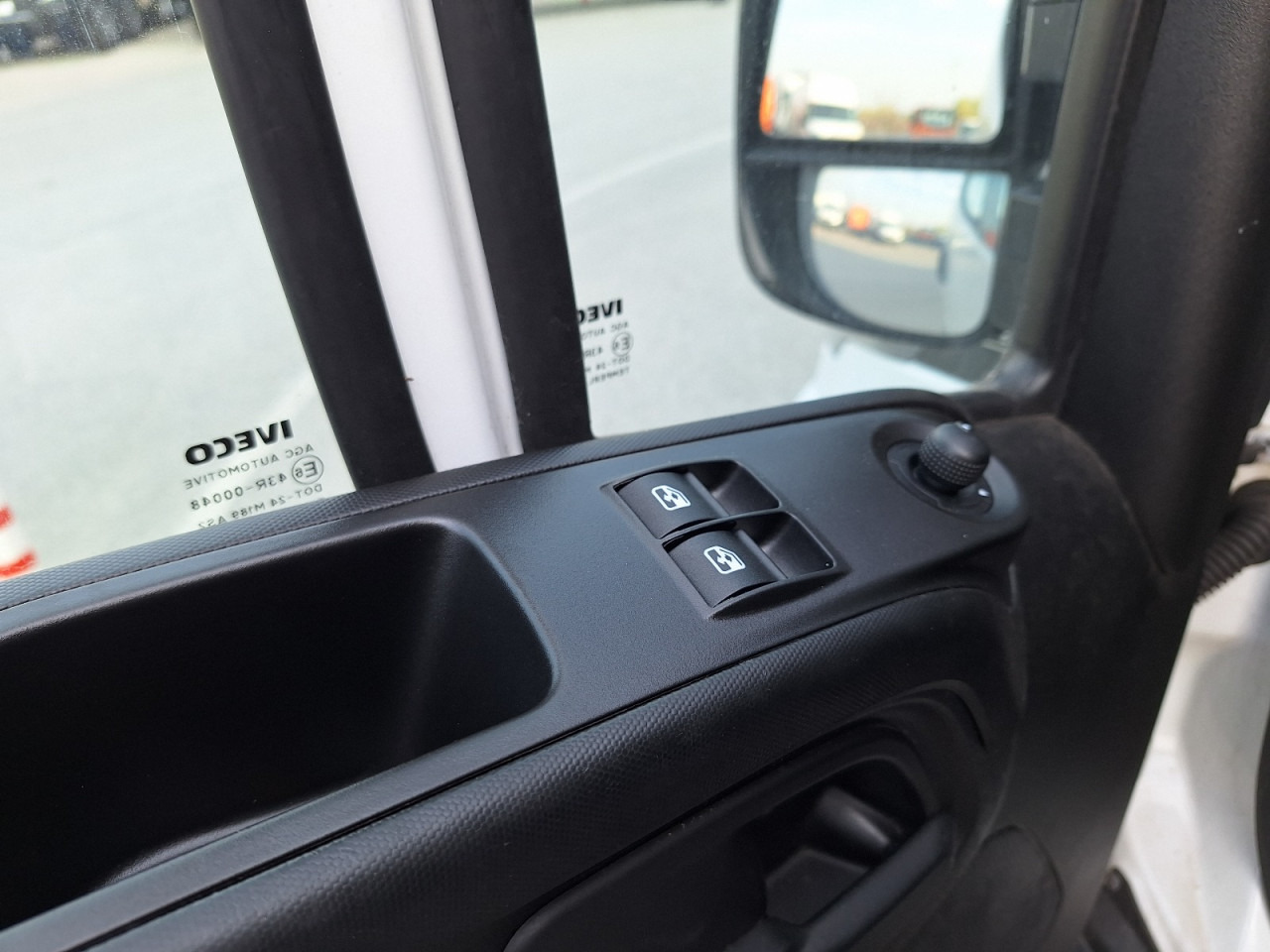 IVECO Daily 35S14 16m3 - Gesloten bestelwagen: afbeelding 4 IVECO Daily 35S14 16m3 - Gesloten bestelwagen: afbeelding 4
