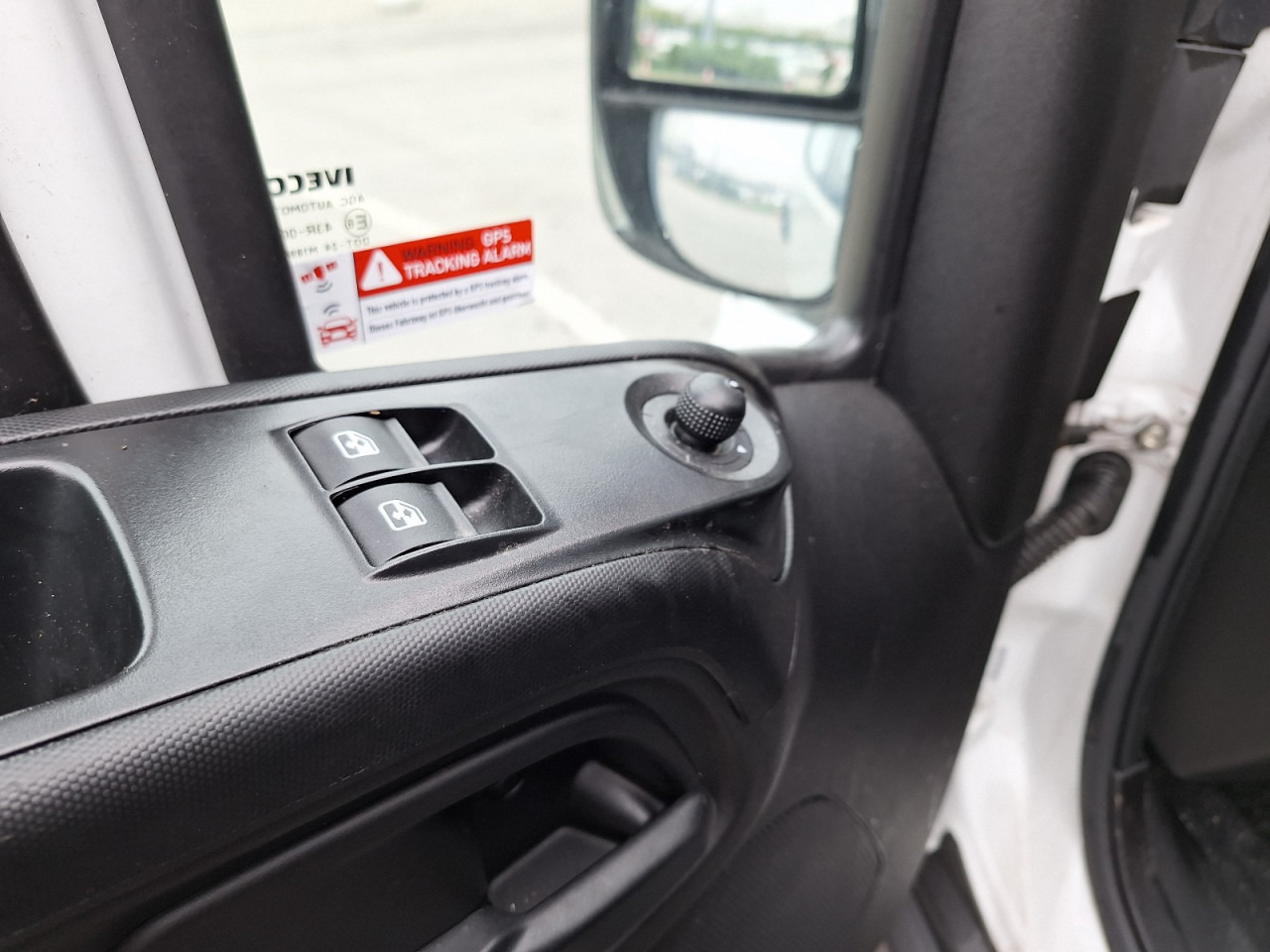 Gesloten bestelwagen IVECO Daily ne postoji: afbeelding 7