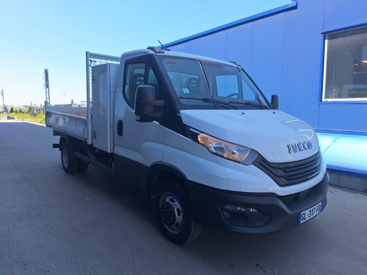 IVECO Daily 35C16 tipper - Kipper bestelwagen: afbeelding 2 IVECO Daily 35C16 tipper - Kipper bestelwagen: afbeelding 2