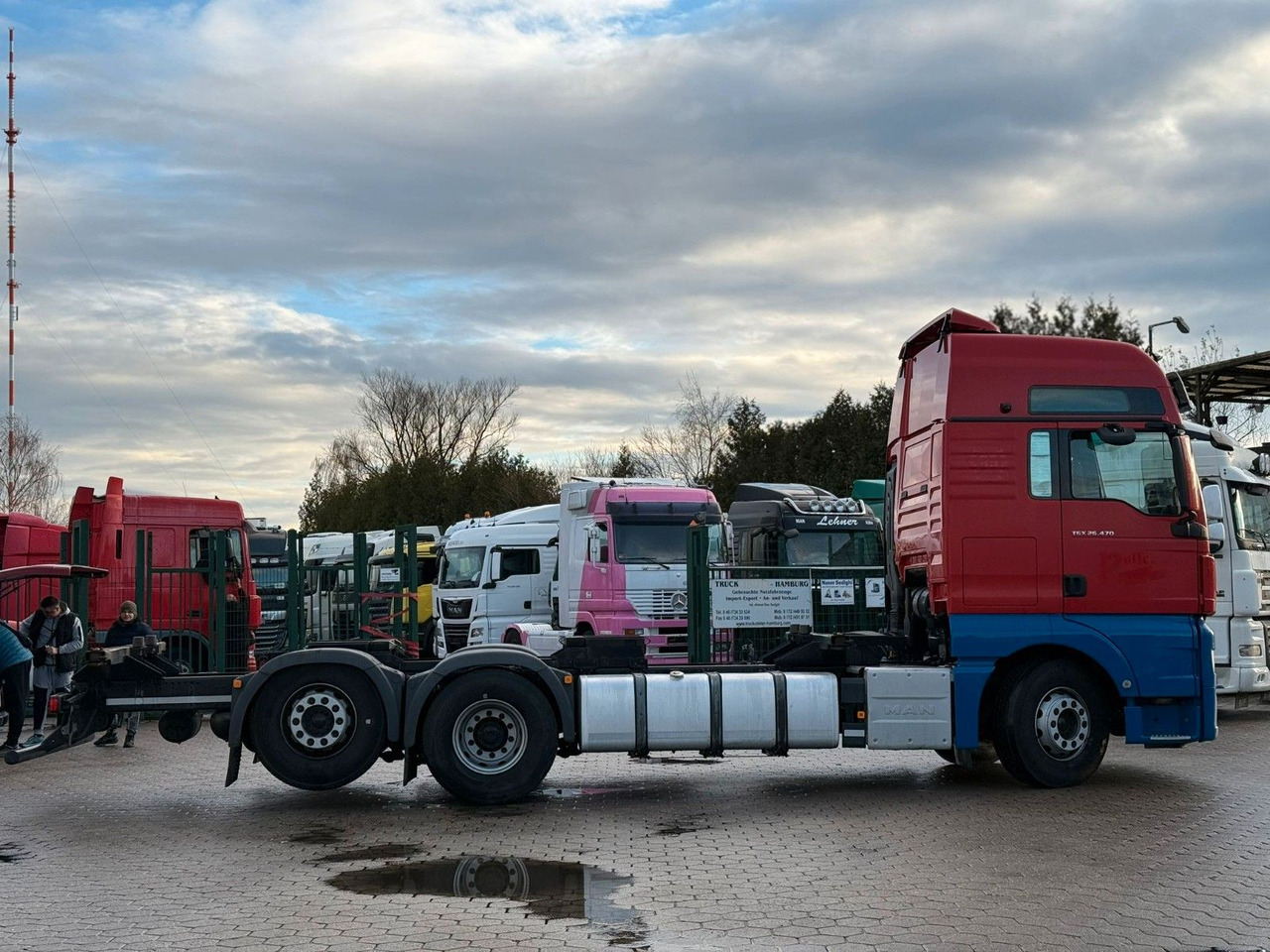 MAN TGX 26.470 XXL 6x2 BDF+Retarter +Standklima - Containertransporter/ Wissellaadbak vrachtwagen: afbeelding 3 MAN TGX 26.470 XXL 6x2 BDF+Retarter +Standklima - Containertransporter/ Wissellaadbak vrachtwagen: afbeelding 3