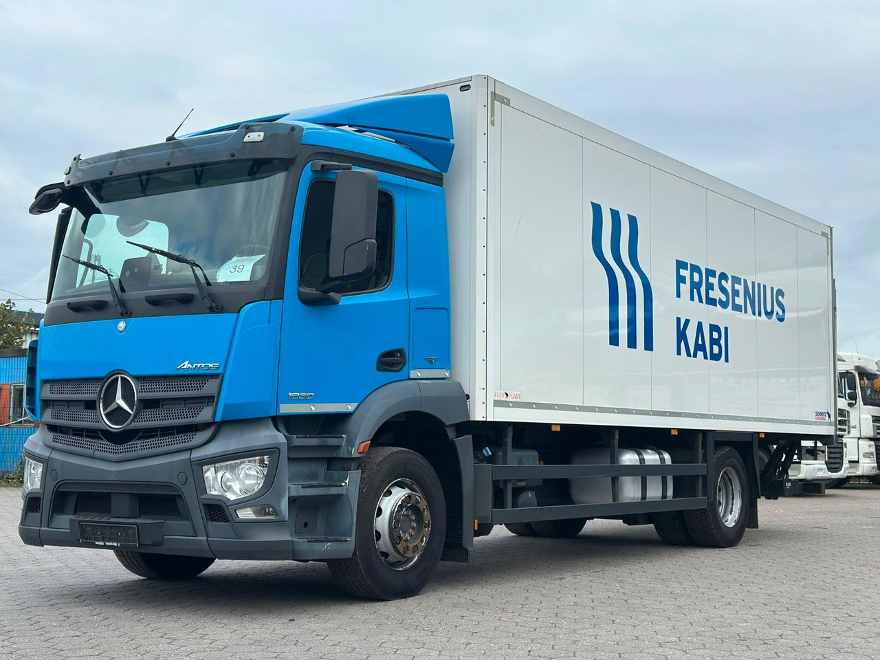 Mercedes-Benz Antos 1830+Isolierkoffer - Bakwagen: afbeelding 1 Mercedes-Benz Antos 1830+Isolierkoffer - Bakwagen: afbeelding 1