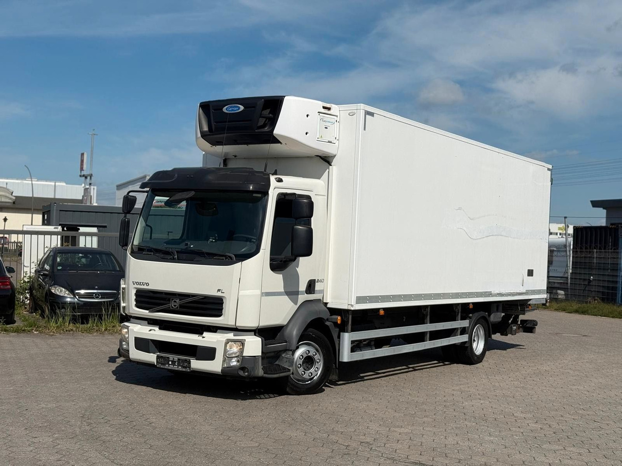 Volvo FL 240 Carrier Easy Cold+Hebebühne - Koelwagen vrachtwagen: afbeelding 5 Volvo FL 240 Carrier Easy Cold+Hebebühne - Koelwagen vrachtwagen: afbeelding 5