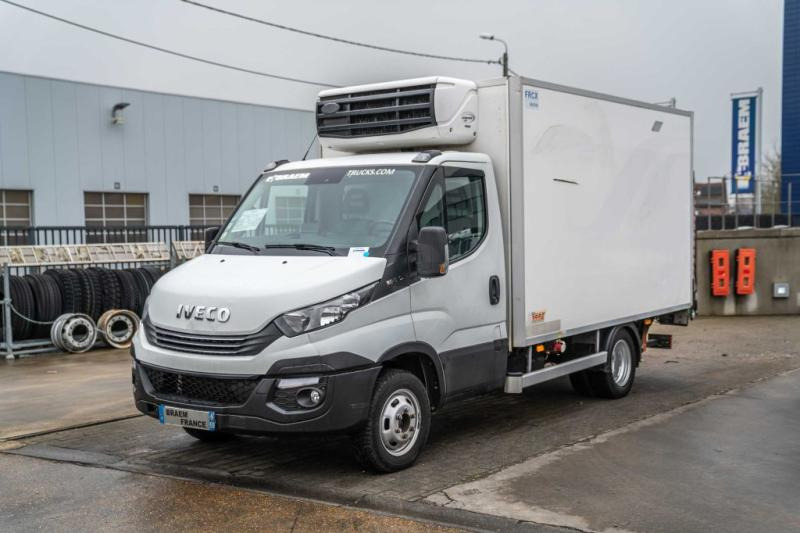 Iveco DAILY 35.180 +CARRIER + DHOLLANDIA - Koelwagen: afbeelding 1 Iveco DAILY 35.180 +CARRIER + DHOLLANDIA - Koelwagen: afbeelding 1