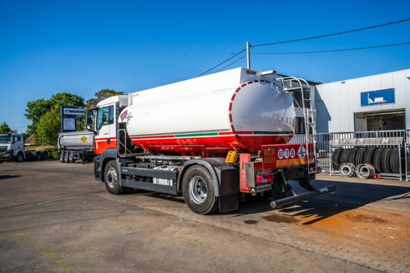 MAN TGS 18.400 4x4H +CM 11.500L /4 COMP - Tankwagen: afbeelding 5 MAN TGS 18.400 4x4H +CM 11.500L /4 COMP - Tankwagen: afbeelding 5