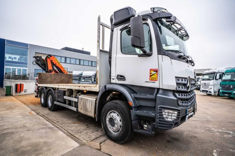 Mercedes AROCS 2648 + PALFINGER 23 T/M + 5 EXT - Vrachtwagen met open laadbak, Kraanwagen: afbeelding 2 Mercedes AROCS 2648 + PALFINGER 23 T/M + 5 EXT - Vrachtwagen met open laadbak, Kraanwagen: afbeelding 2