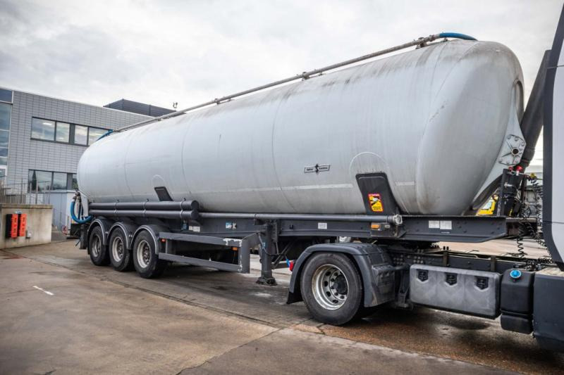 SPITZER SILO EURVRAC SK2760 CAL- 60m3 / 5 comp. - Oplegger: afbeelding 2 SPITZER SILO EURVRAC SK2760 CAL- 60m3 / 5 comp. - Oplegger: afbeelding 2