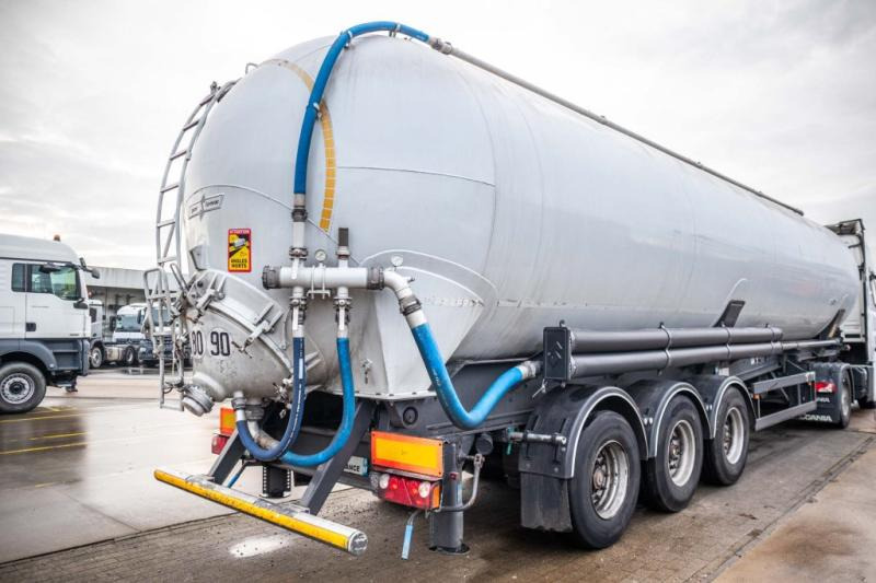 SPITZER SILO EURVRAC SK2760 CAL- 60m3 / 5 comp. - Oplegger: afbeelding 3 SPITZER SILO EURVRAC SK2760 CAL- 60m3 / 5 comp. - Oplegger: afbeelding 3