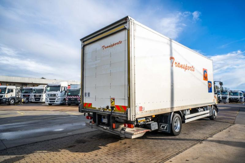 Renault D WIDE 250 DXI (12T)+DHOLLANDIA - Bakwagen: afbeelding 4 Renault D WIDE 250 DXI (12T)+DHOLLANDIA - Bakwagen: afbeelding 4