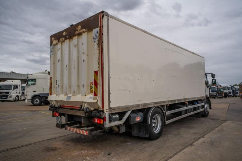 Renault D WIDE 280 (18t) +PALFINGER 2T. - Bakwagen: afbeelding 4 Renault D WIDE 280 (18t) +PALFINGER 2T. - Bakwagen: afbeelding 4
