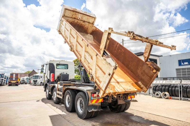 Renault KERAX 430DXI+E5+BIBENNE+REMORQUANT - Kipper vrachtwagen: afbeelding 4 Renault KERAX 430DXI+E5+BIBENNE+REMORQUANT - Kipper vrachtwagen: afbeelding 4