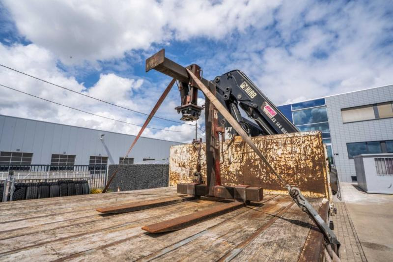 Vrachtwagen met open laadbak, Kraanwagen Renault LANDER 340 DXI-6X4+HIAB 14 T/m/3xhydr.: afbeelding 9 Vrachtwagen met open laadbak, Kraanwagen Renault LANDER 340 DXI-6X4+HIAB 14 T/m/3xhydr.: afbeelding 9