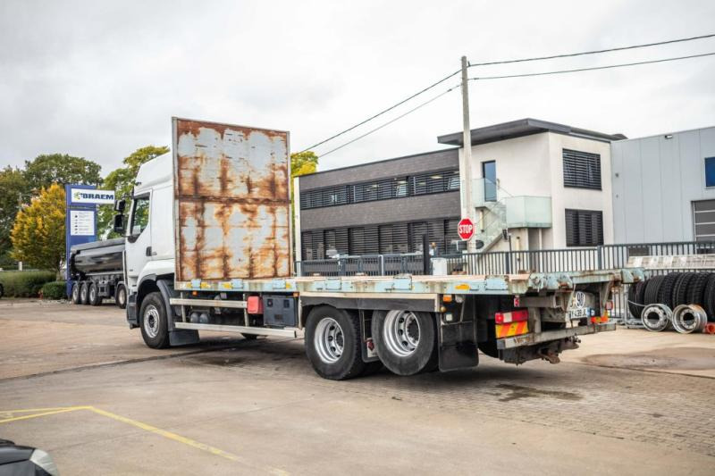 Renault LANDER 460 DXI-6x2+10 pneus/tires+INTARDER - Vrachtwagen met open laadbak: afbeelding 4 Renault LANDER 460 DXI-6x2+10 pneus/tires+INTARDER - Vrachtwagen met open laadbak: afbeelding 4