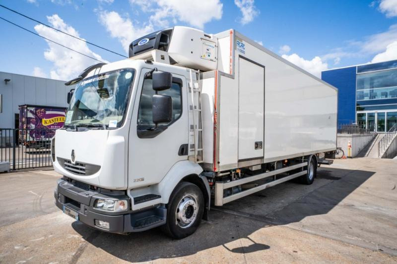 Renault MIDLUM 220 DXI (16t)+CARRIER+DHOLLANDIA +CARRIER - Koelwagen vrachtwagen: afbeelding 1 Renault MIDLUM 220 DXI (16t)+CARRIER+DHOLLANDIA +CARRIER - Koelwagen vrachtwagen: afbeelding 1