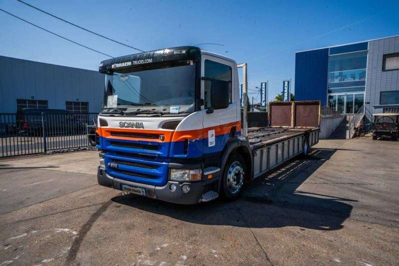 Scania P 270 (19T)- PORTE GAZ /10 PALETTES - Vrachtwagen met open laadbak: afbeelding 1 Scania P 270 (19T)- PORTE GAZ /10 PALETTES - Vrachtwagen met open laadbak: afbeelding 1