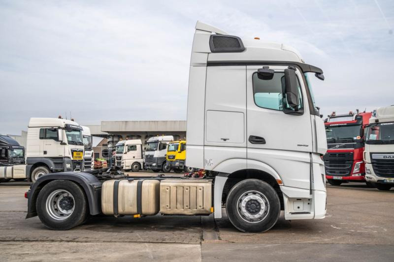 Mercedes ACTROS 1845 LS+E6 - Trekker: afbeelding 3 Mercedes ACTROS 1845 LS+E6 - Trekker: afbeelding 3