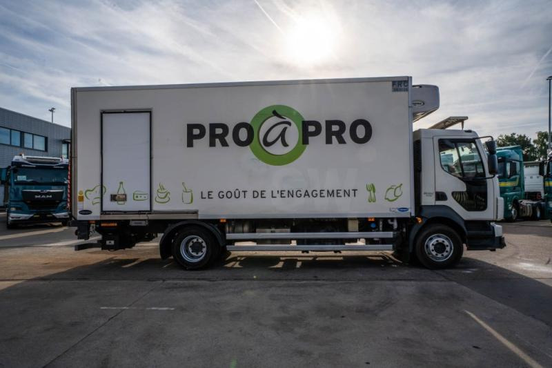 Volvo FL 240(16t)+CARRIER SUPRA 750+DHOLLANDIA 2T. - Koelwagen vrachtwagen: afbeelding 3 Volvo FL 240(16t)+CARRIER SUPRA 750+DHOLLANDIA 2T. - Koelwagen vrachtwagen: afbeelding 3