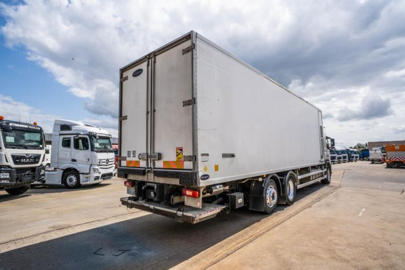 Volvo FM 330-6x2-VEB+AUBINEAU+DHOLLANDIA- POUSSIN/CHICKEN/KUIKEN/KÛKEN - Koelwagen vrachtwagen: afbeelding 4 Volvo FM 330-6x2-VEB+AUBINEAU+DHOLLANDIA- POUSSIN/CHICKEN/KUIKEN/KÛKEN - Koelwagen vrachtwagen: afbeelding 4
