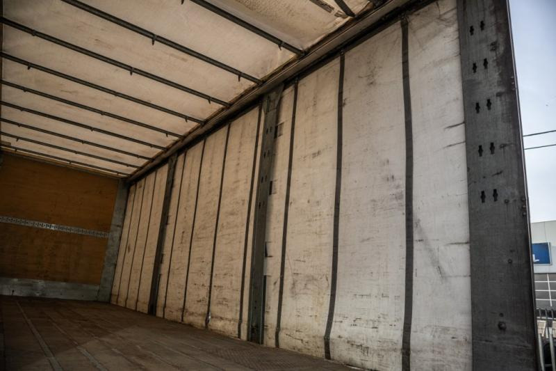 Schuifzeilen vrachtwagen Volvo FM330-6x2-10 pneus/tires-intarder: afbeelding 8