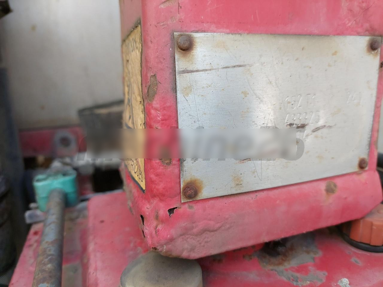 Kipper vrachtwagen voor het vervoer van bulkgoederen RENAULT MIDLUM 180: afbeelding 12