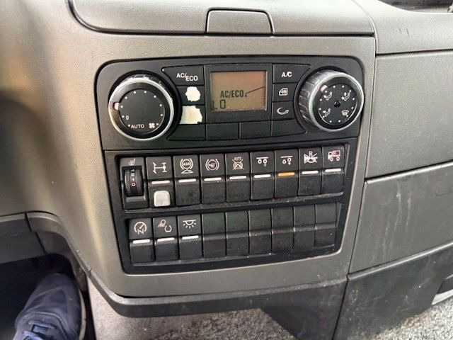 Vuilniswagen MAN 35.360 8x2: afbeelding 8