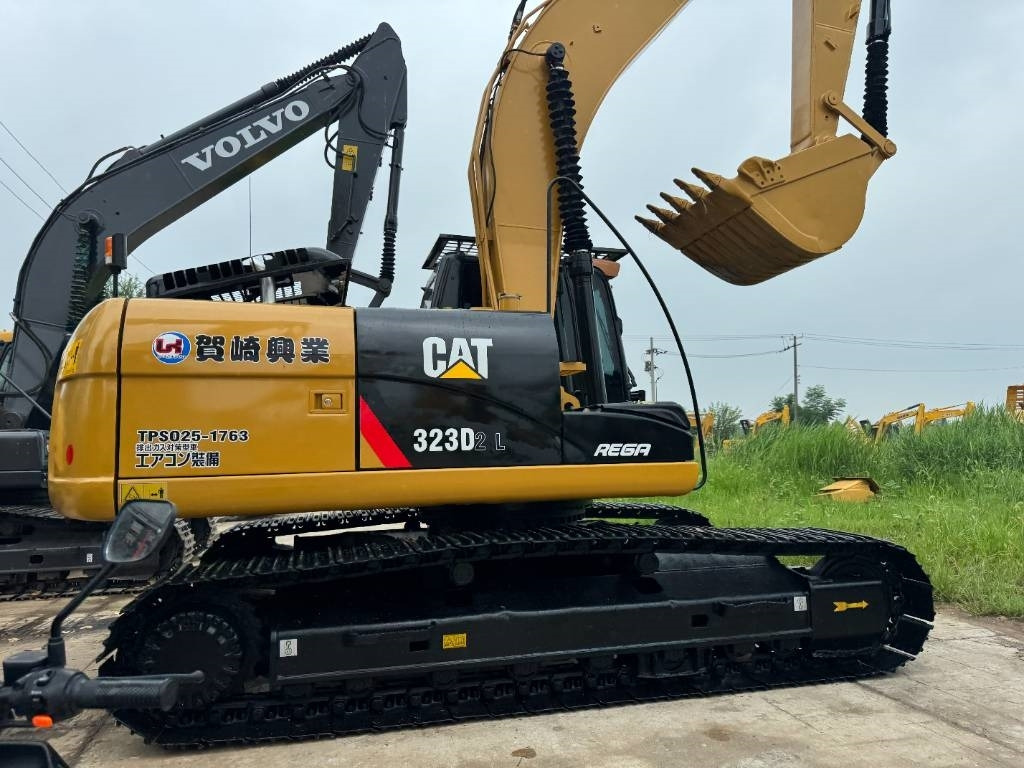 CAT 323D2 - Rupsgraafmachine: afbeelding 3 CAT 323D2 - Rupsgraafmachine: afbeelding 3