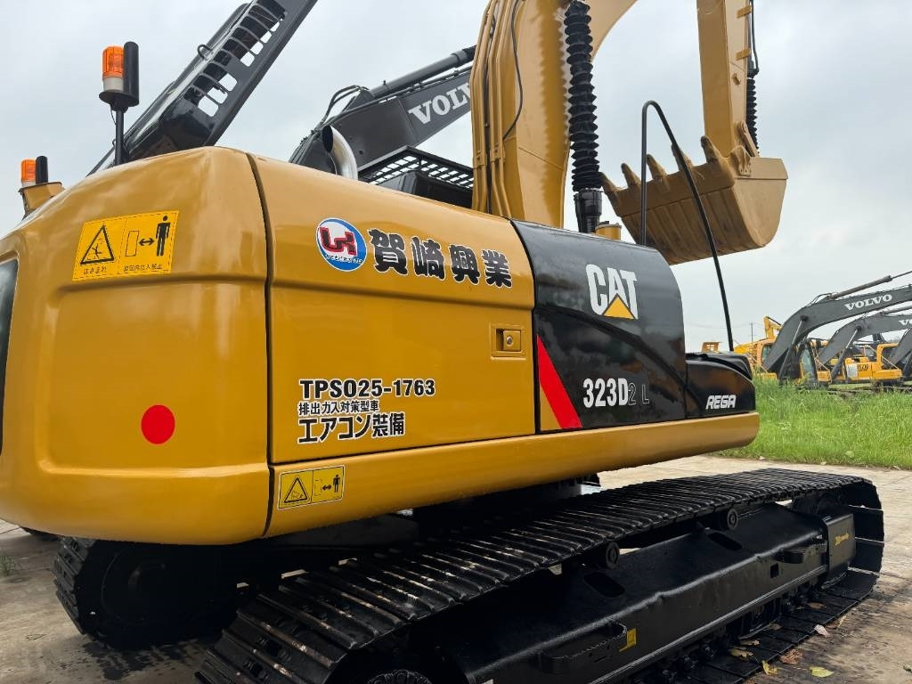 CAT 323D2 - Rupsgraafmachine: afbeelding 5 CAT 323D2 - Rupsgraafmachine: afbeelding 5