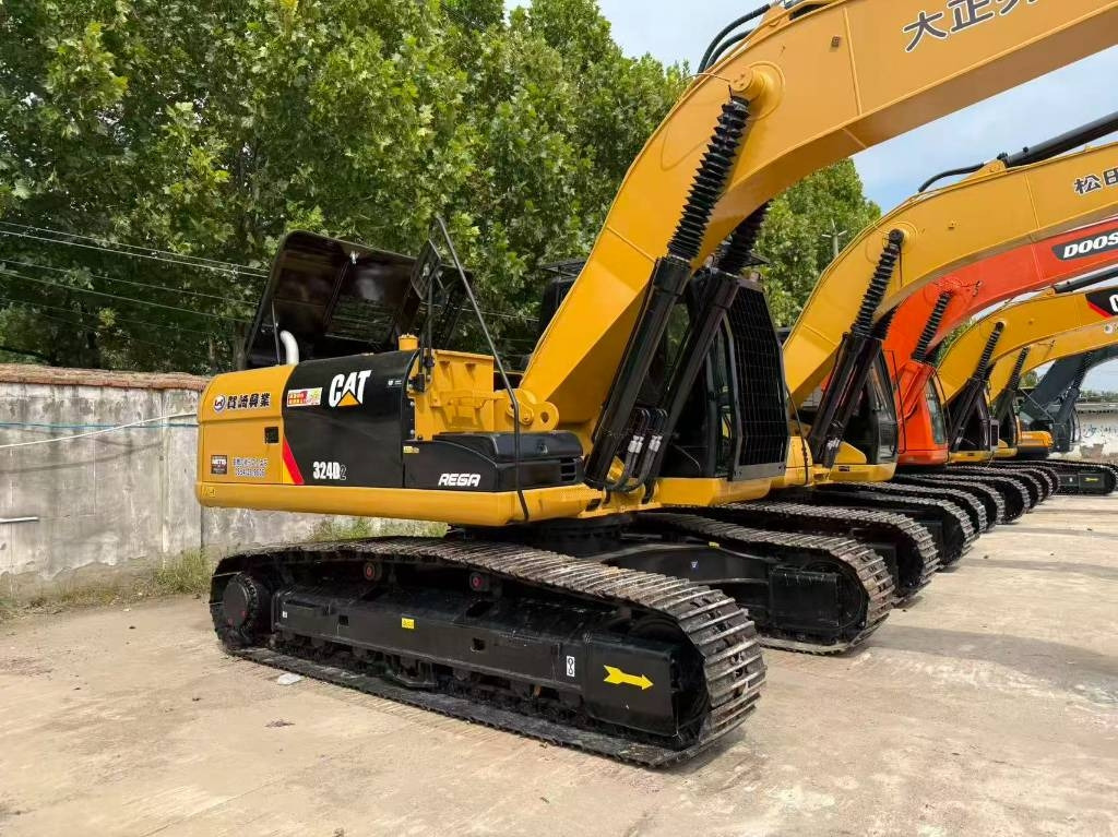 CAT 324 - Rupsgraafmachine: afbeelding 1 CAT 324 - Rupsgraafmachine: afbeelding 1