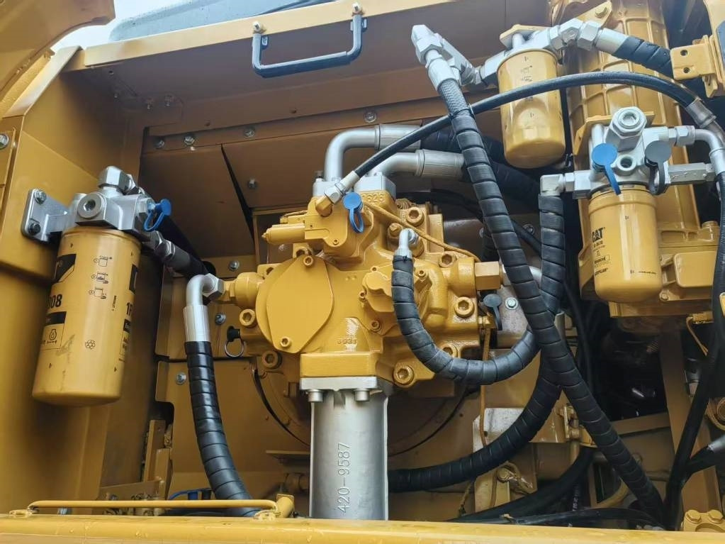CAT 340 - Rupsgraafmachine: afbeelding 4 CAT 340 - Rupsgraafmachine: afbeelding 4