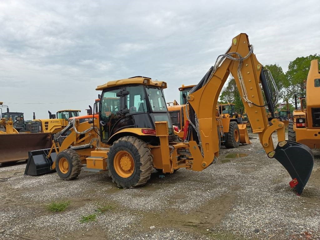 CAT 420 F IT - Graaflaadmachine: afbeelding 1 CAT 420 F IT - Graaflaadmachine: afbeelding 1