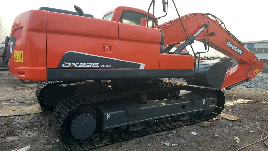 Doosan DX 225 LC - Rupsgraafmachine: afbeelding 1 Doosan DX 225 LC - Rupsgraafmachine: afbeelding 1