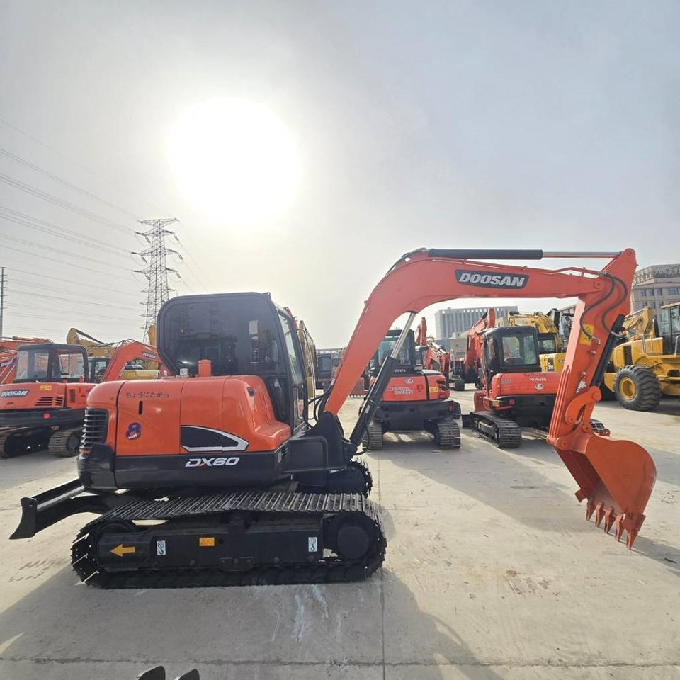 Doosan DX 60 - Minigraafmachine: afbeelding 2 Doosan DX 60 - Minigraafmachine: afbeelding 2
