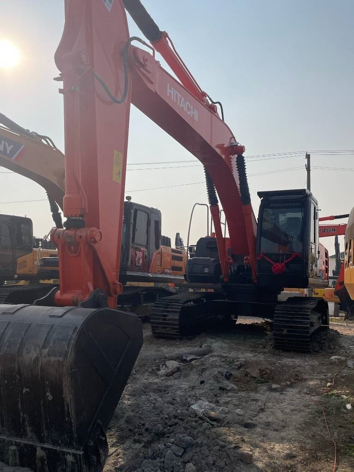 Hitachi ZX 210 - Rupsgraafmachine: afbeelding 4 Hitachi ZX 210 - Rupsgraafmachine: afbeelding 4