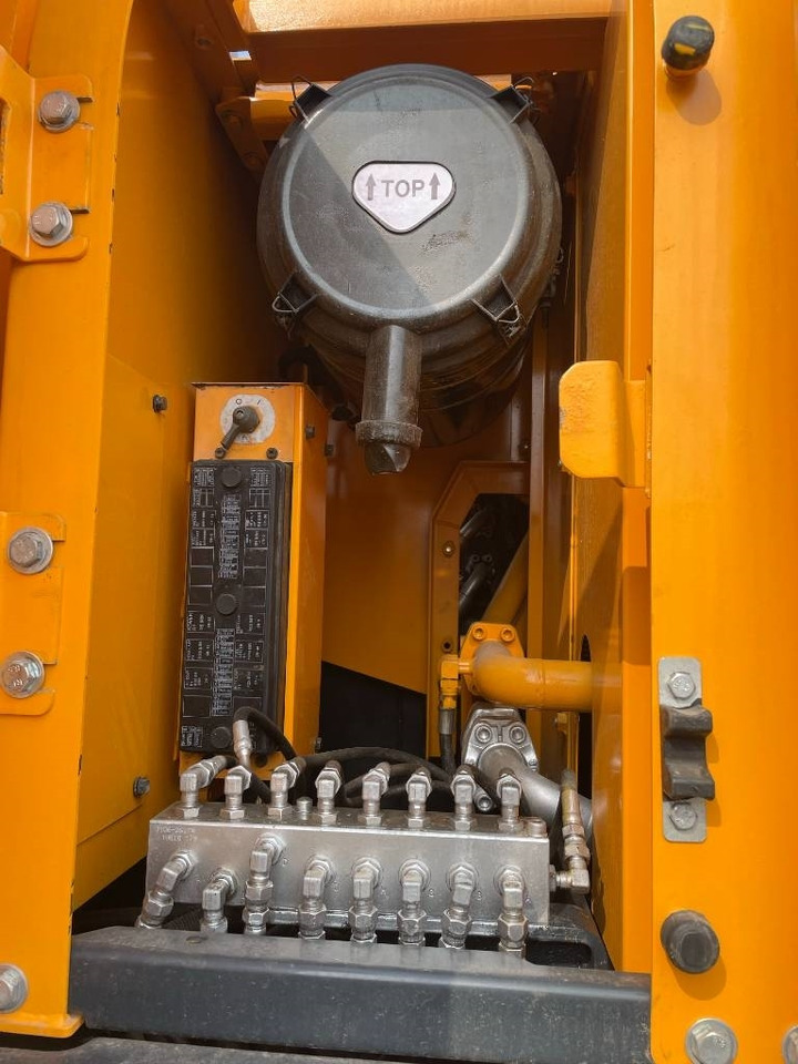 Hyundai 225LC-9S - Rupsgraafmachine: afbeelding 4 Hyundai 225LC-9S - Rupsgraafmachine: afbeelding 4