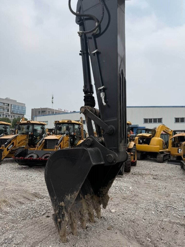 Hyundai HX 220 - Rupsgraafmachine: afbeelding 5 Hyundai HX 220 - Rupsgraafmachine: afbeelding 5