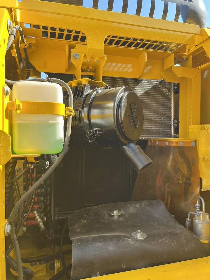 Komatsu PC 130 - Rupsgraafmachine: afbeelding 2 Komatsu PC 130 - Rupsgraafmachine: afbeelding 2